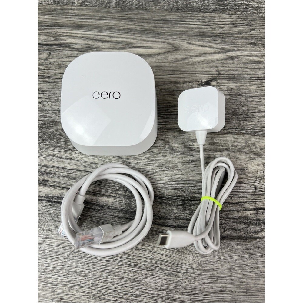 Amazon Eero 6 N010001 Dual-Band Mesh Wi-Fi 6 Router Wireless Internet Networking